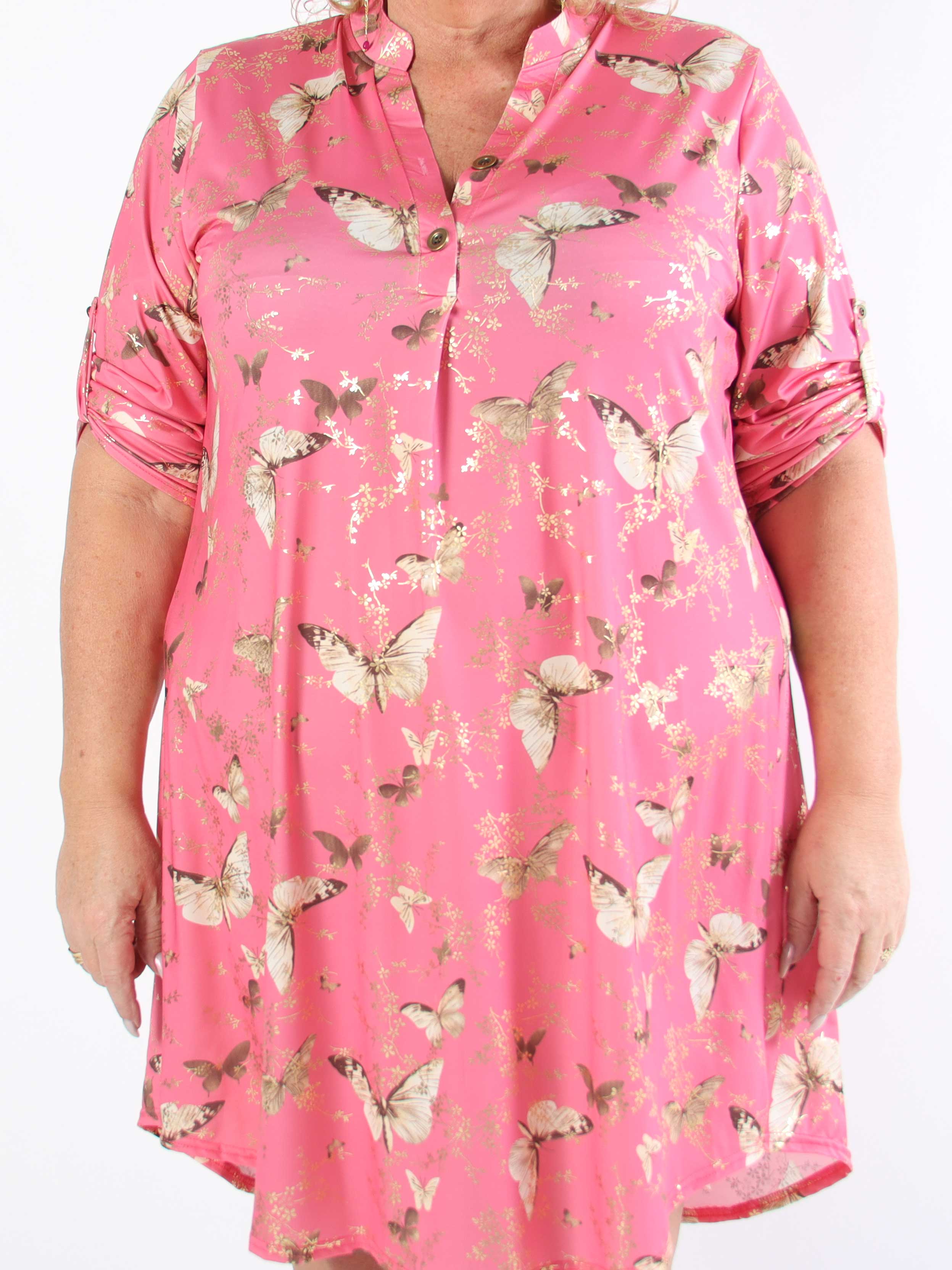 Ebba Butterfly - Elastisk plus size kjole med sommerfugle